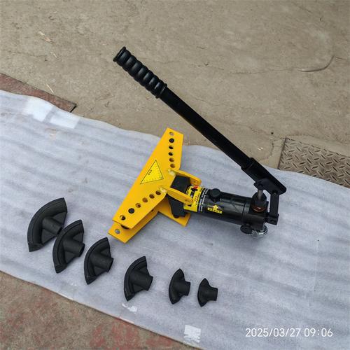 1手动液压弯管机 小中大型弯管工具